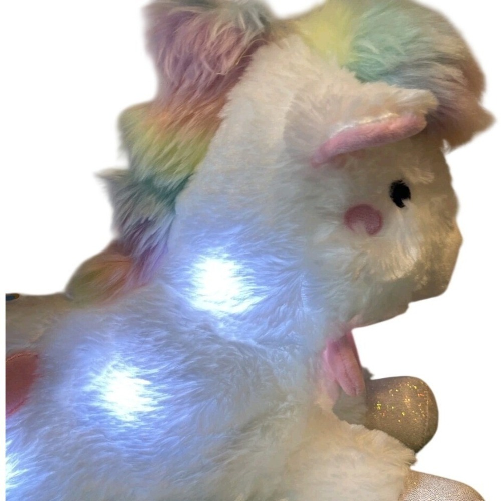 FAO Schwarz 16" Glow Brights Plush Unicorn Rainbow Mane Bow Lights Sounds NEW - Picture 8 of 9